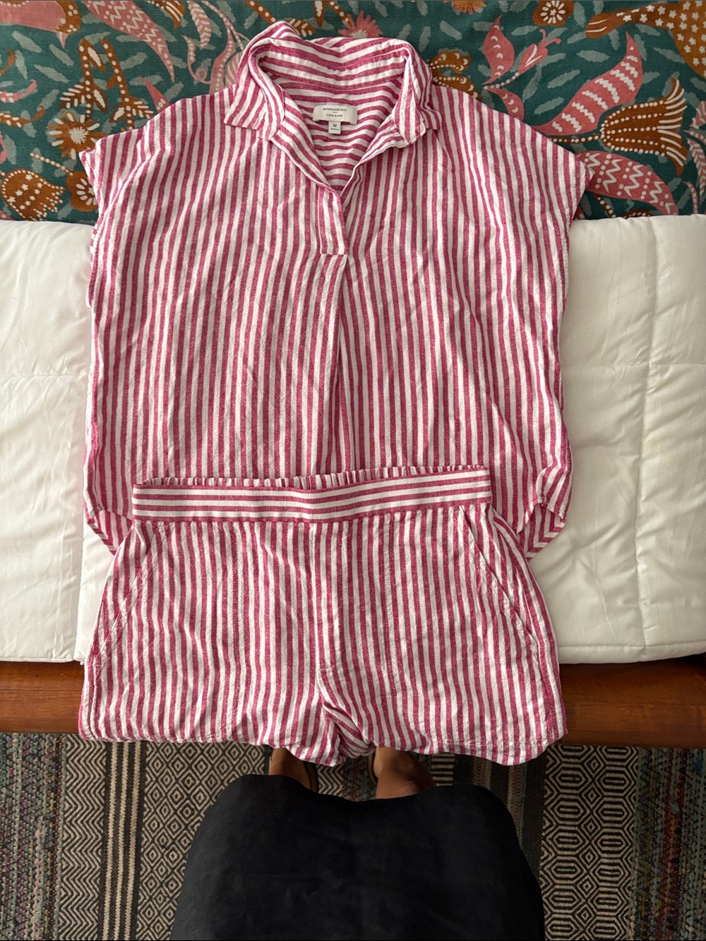 Banana  republic set medium